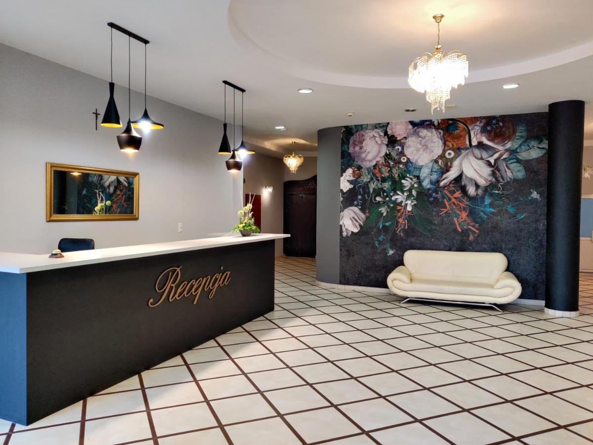 Hotel Sosnowe Zacisze Barszczewo Choroszcz Exteriér fotografie