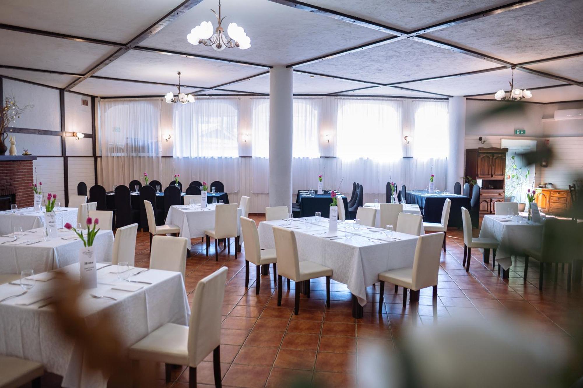 Hotel Sosnowe Zacisze Barszczewo Choroszcz Exteriér fotografie